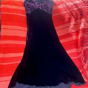B. FLEURS HOPELESS ROMANCE VELVET SLIP DRESS NWT SZ 4